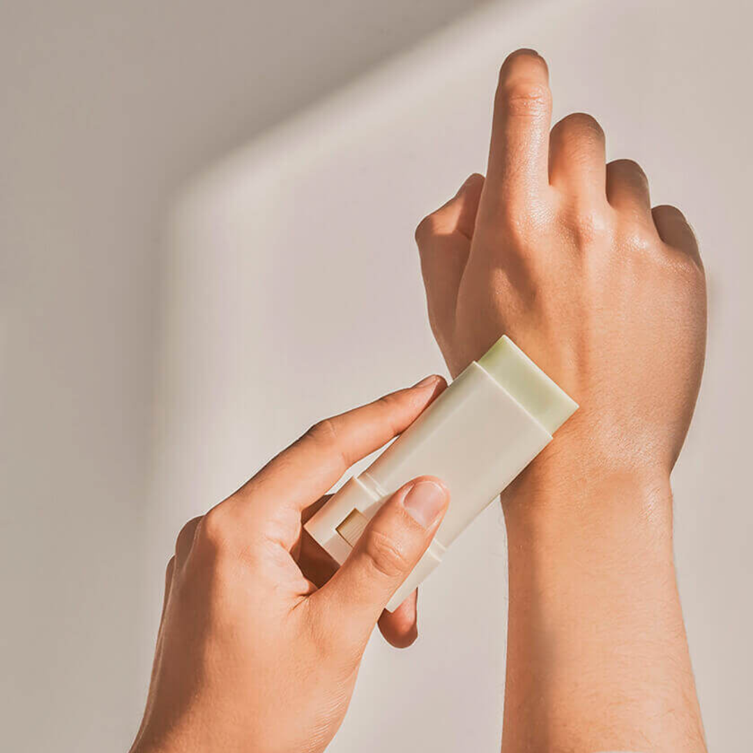 Beauty of Joseon Matte Sun Stick Mugwort&amp;Camelia SPF50+ PA+++ - Aurinkopuikko 18g