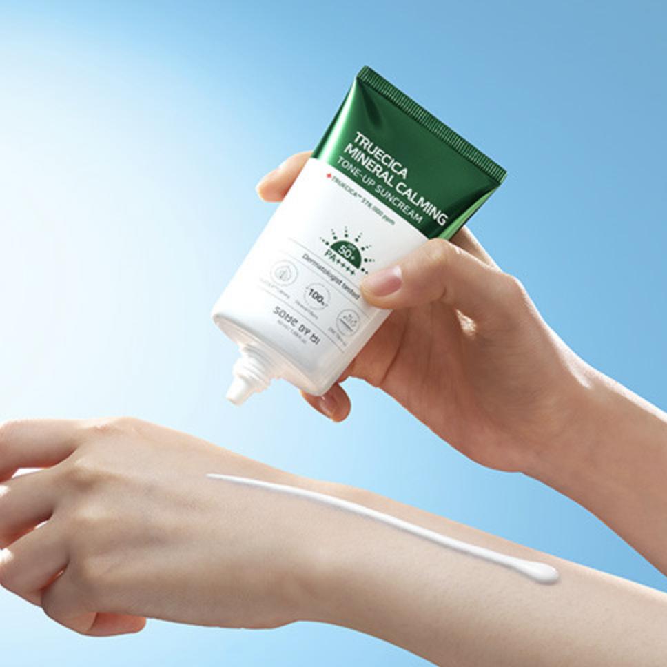 Some By Mi Truecica Mineral Calming Tone-Up aurinkovoide 50ml