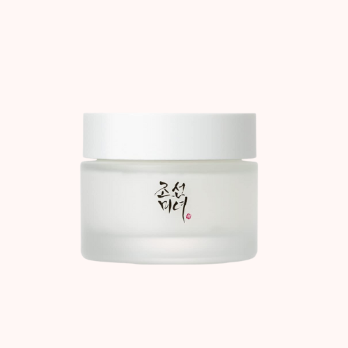 A jar of Beauty of Joseon Dynasty Facial Cream with a white lid and label in Korean script.