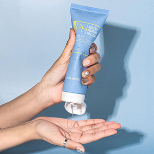 Surmedic Azulene Soothing pH Cleanser 150ml